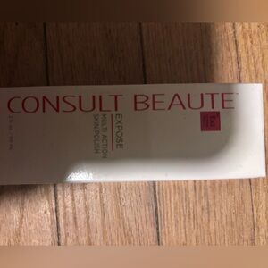 Consult Beaute Expose Multi-Action Skin Polish
